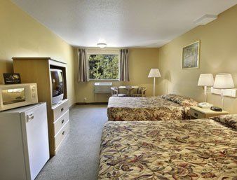 Travelodge By Wyndham East Portland/Gresham Troutdale Exterior photo