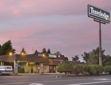 Travelodge By Wyndham East Portland/Gresham Troutdale Exterior photo